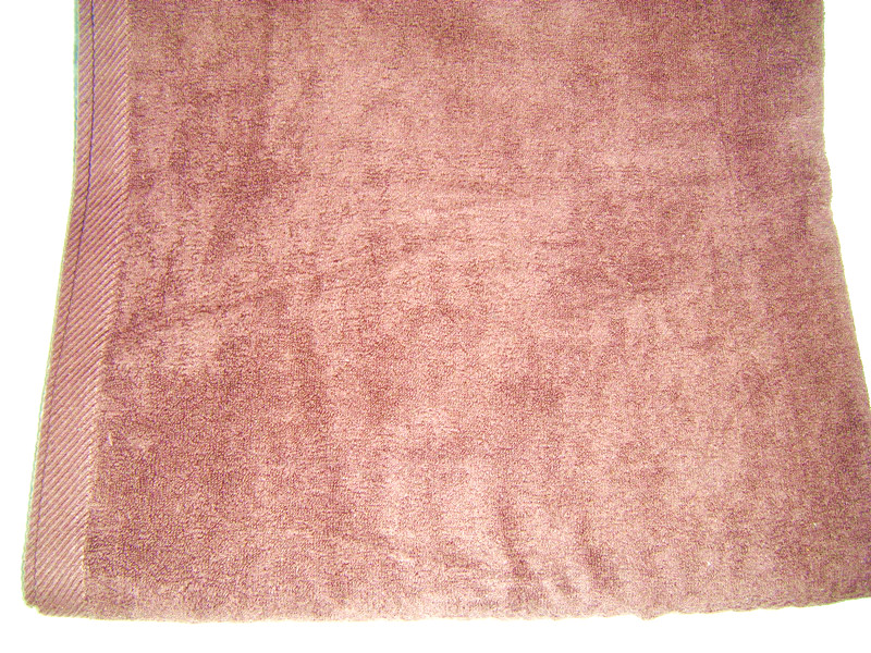 100×180厘米820克外单尾货吸水性好素色加厚纯棉特大浴巾