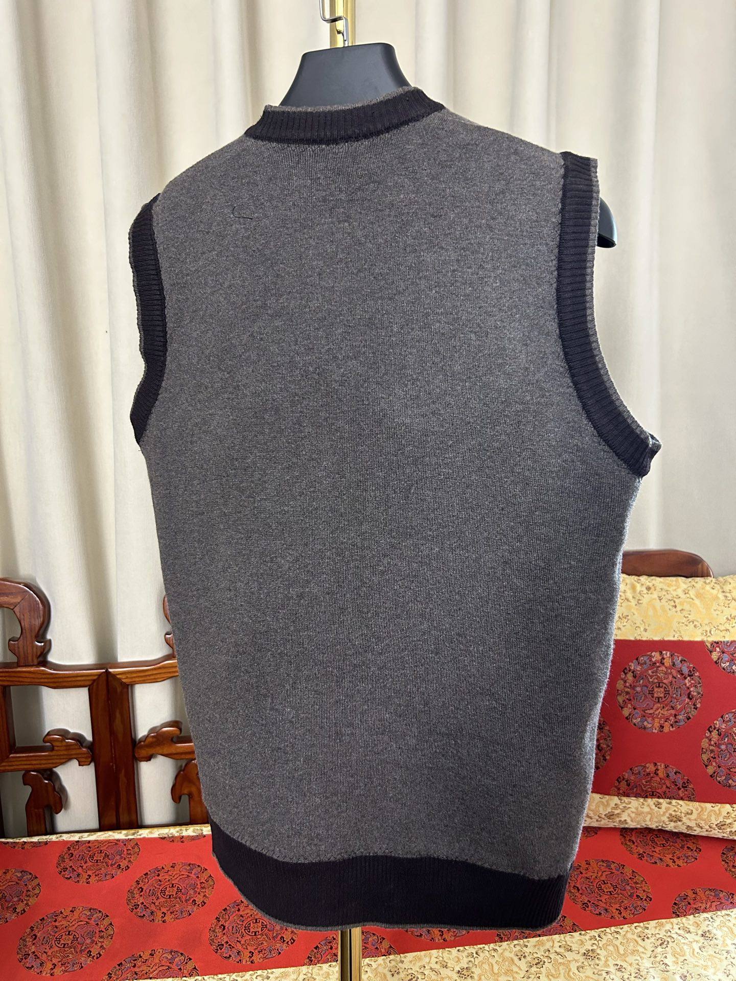 工厂订单甩卖男士进口貂绒级羊皮毛一体加厚保暖马甲针织开衫品牌,淘宝优惠券,粉丝福利购,淘宝优惠卷