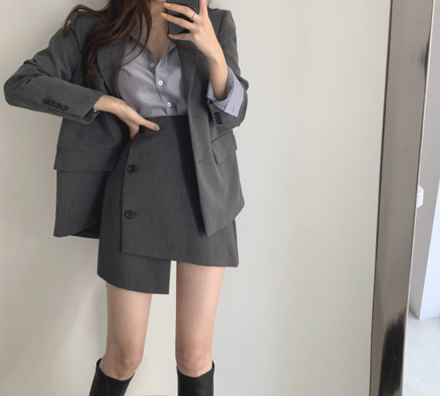 Short A-Line Skirt Versatile Asymmetrical High Waist