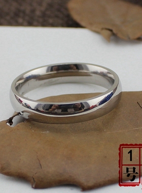 不褪色钛钢可刻字毕业情侣戒指