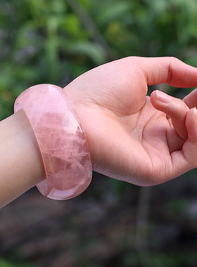 臻唯马达加斯加一物一图粉晶手镯