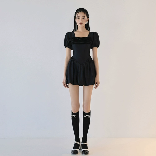 Сексуальный купальник, по фигуре