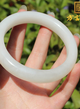 青海老料白玉60mm正装女士手镯玉