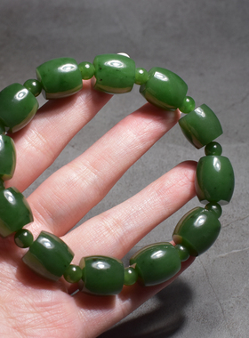 俄罗斯料辣阳绿碧玉13mm鼓珠手串