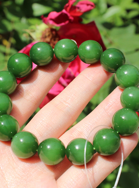 俄罗斯老料阳绿碧玉13mm单圈手串