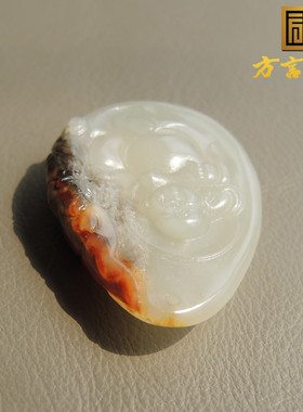 方言红沁皮羊脂白玉籽料佛吊坠