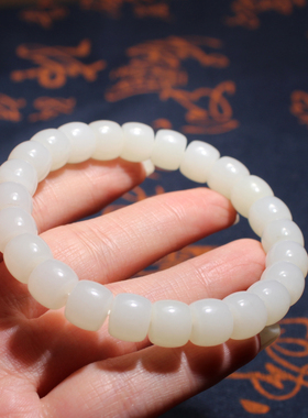 俄罗斯老料羊脂白玉9m直切珠手串
