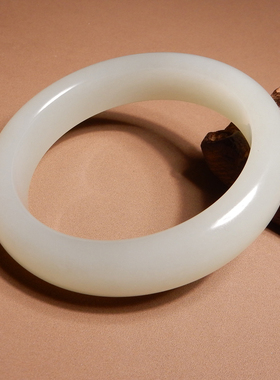 新疆且末料高油高细白玉手镯