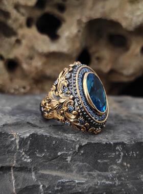 纯银镀金蓝色托帕石宝石雕刻戒指