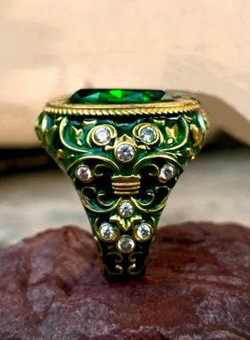 银华丽绿色珐琅冰碎宝石戒指雕刻