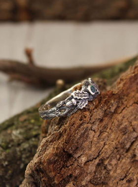 纯银复古祖母绿镶嵌宝石橡树戒指