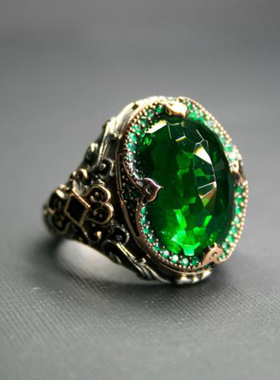 纯银复古绿色锆石宝石镶嵌戒指