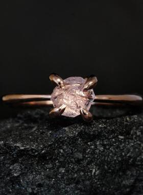 女玫瑰金天然粉红色摩根石戒指