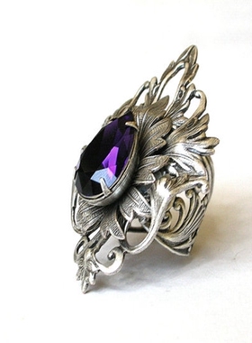 哥特式闪光镂空雕花紫宝石戒指
