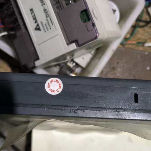 议价威纶触摸屏，tk6070ip，保护膜还在，好。 - 图2