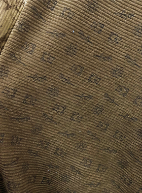 新款卡通碎花服装坑条面料做背带裤裙子袄鞋围裙袖套童装条绒布料