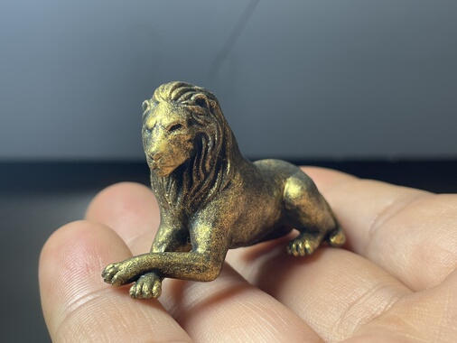 暗区突围原版大金狮子手办摆件 一比一还原金狮实体手办模型