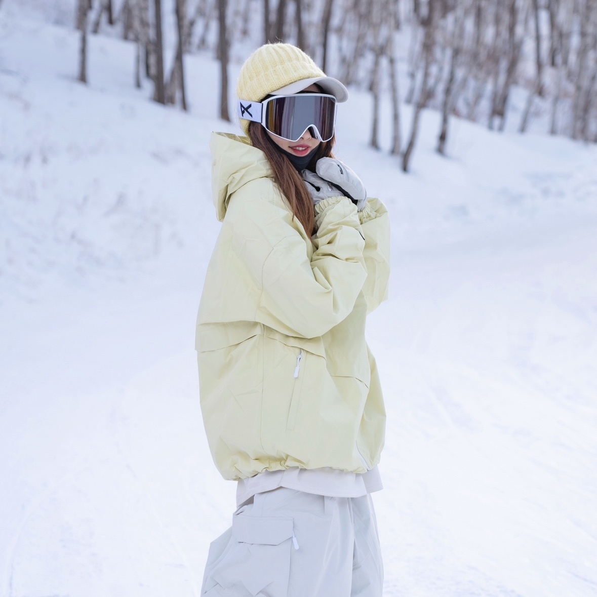 沈小仙Doce推荐NIS柠檬黄防水压胶防风滑雪服连帽夹克-图0