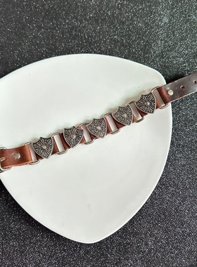 男士钛钢朋克盾牌十字架手链做旧