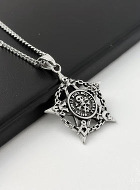 复古做旧海盗骷髅头钛钢吊坠男项链个性潮流街舞男孩朋克穿搭配饰