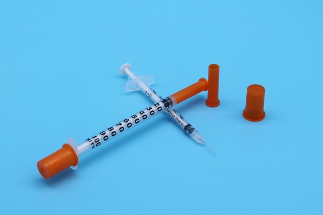 0.5 Scale Pet insulin syringe 0.3cc milliliter cats, dogs, little white rats to treat diabetic syringe injection