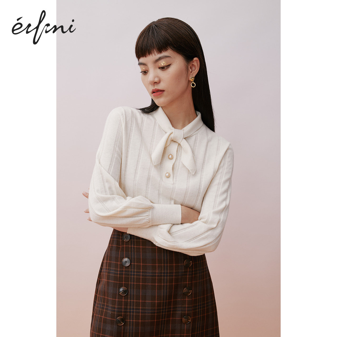 伊芙丽针织2020年新款灯笼袖针织衫 伊芙丽旗舰毛衣