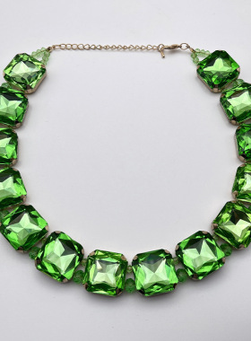 欧美爆款23MM方块方形彩色水晶项链轻奢时尚项链跨境热卖 厂家批