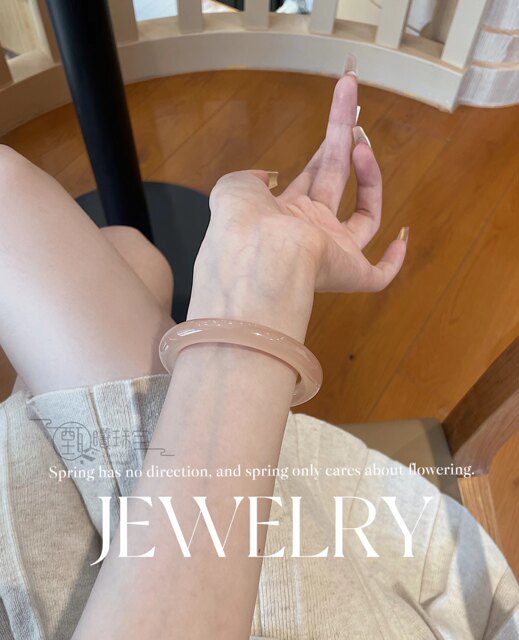 520 Valentine's Day grapefruit powder natural ice seed Afghan jade bracelet girl lotus root powder round bracelet agate national style