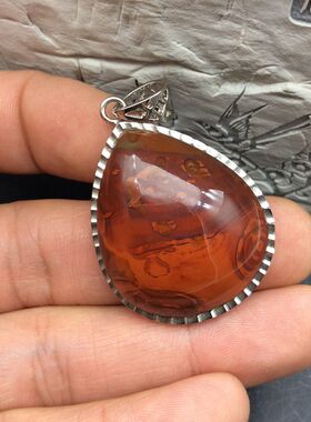 天然战国红玛瑙水滴吊坠