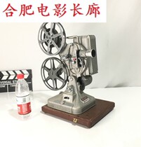 Western Antique American Old-fashioned Keystone 82 Type 16 mm Silent Movie Machine Projectmaker Sends Film