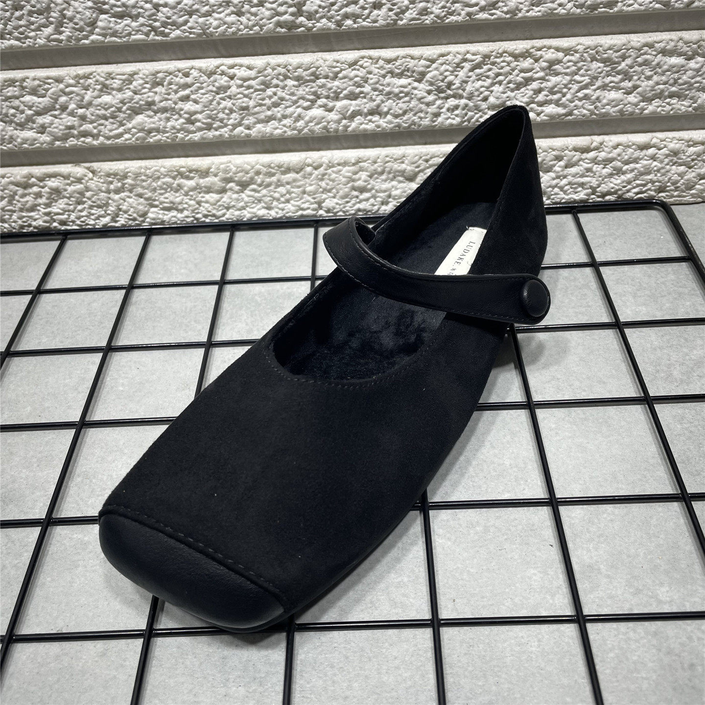 断码处理方头浅口加绒单鞋女秋冬新款复古晚风芭蕾风平底玛丽珍鞋,淘宝优惠券,粉丝福利购,淘宝优惠卷