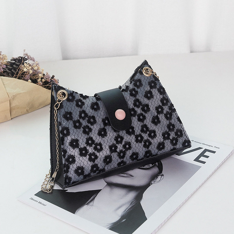 外贸女包2022夏季韩版绣线花朵透明磁扣腋下包单肩手提简约手机包,淘宝优惠券,粉丝福利购,淘宝优惠卷