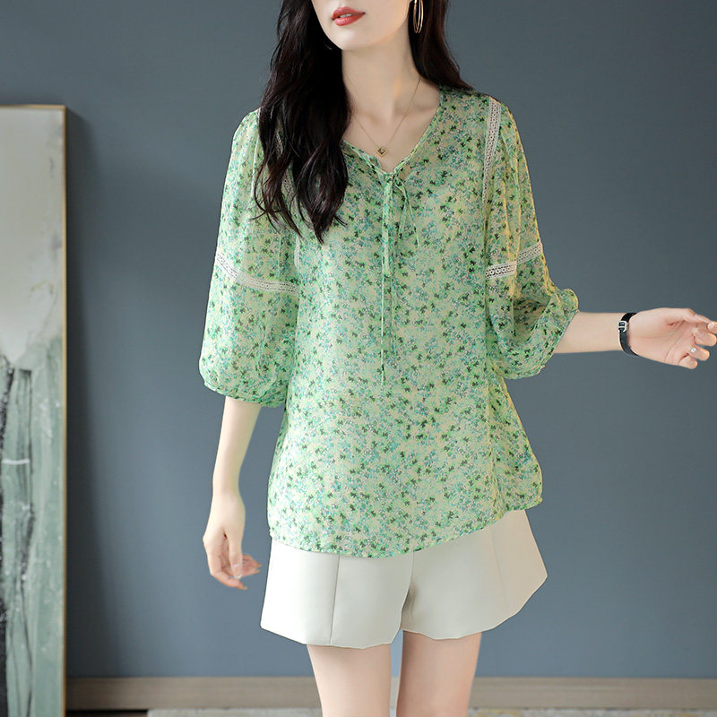 宝诗黎碎花系带雪纺衫蕾丝拼接气质小衫2025夏季新款宽松短上衣女,淘宝优惠券,粉丝福利购,淘宝优惠卷