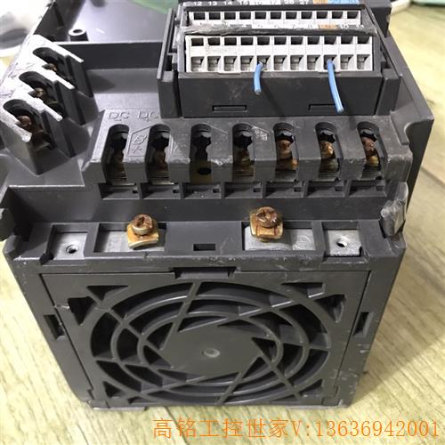 西门子变频器6SE6440-2UD23-0BA1(3.0KW(议价) - 图0