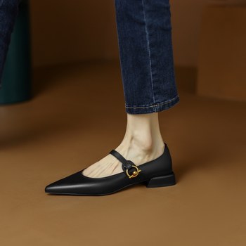 Retro pointed toe one-word buckle Mary Jane ເກີບເກີບສົ້ນສູງແທ້ ໜັງແທ້ ປາກຕື້ນ ເກີບສົ້ນກາງ ເກີບສົ້ນຕ່ຳສົ້ນດຳ