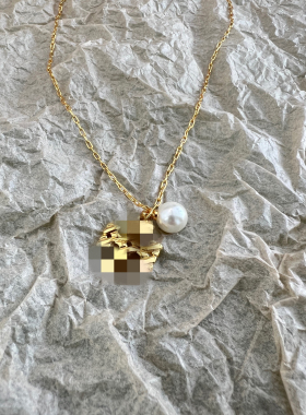 新款时尚轻奢镂空十字架项链小众设计感气质百搭锁骨链
