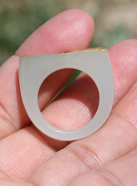 17mm白玉小胡子玉器和田玉籽料