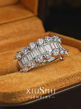 爆闪梯方满钻925银轨道镶戒指