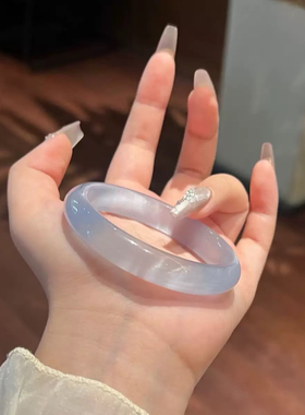 香槟金手镯女冰种白月光玉髓叮当镯玛瑙圆条高级感猫眼石贵妃镯子