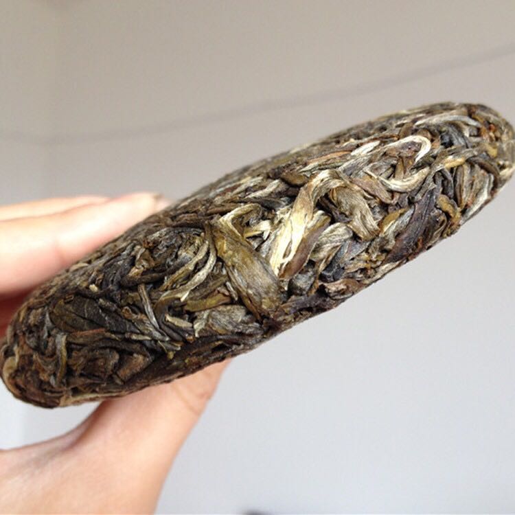 茶叶2012年昔归古树普洱茶生茶饼 临沧纯料春茶 100g/饼*7片 - 图2