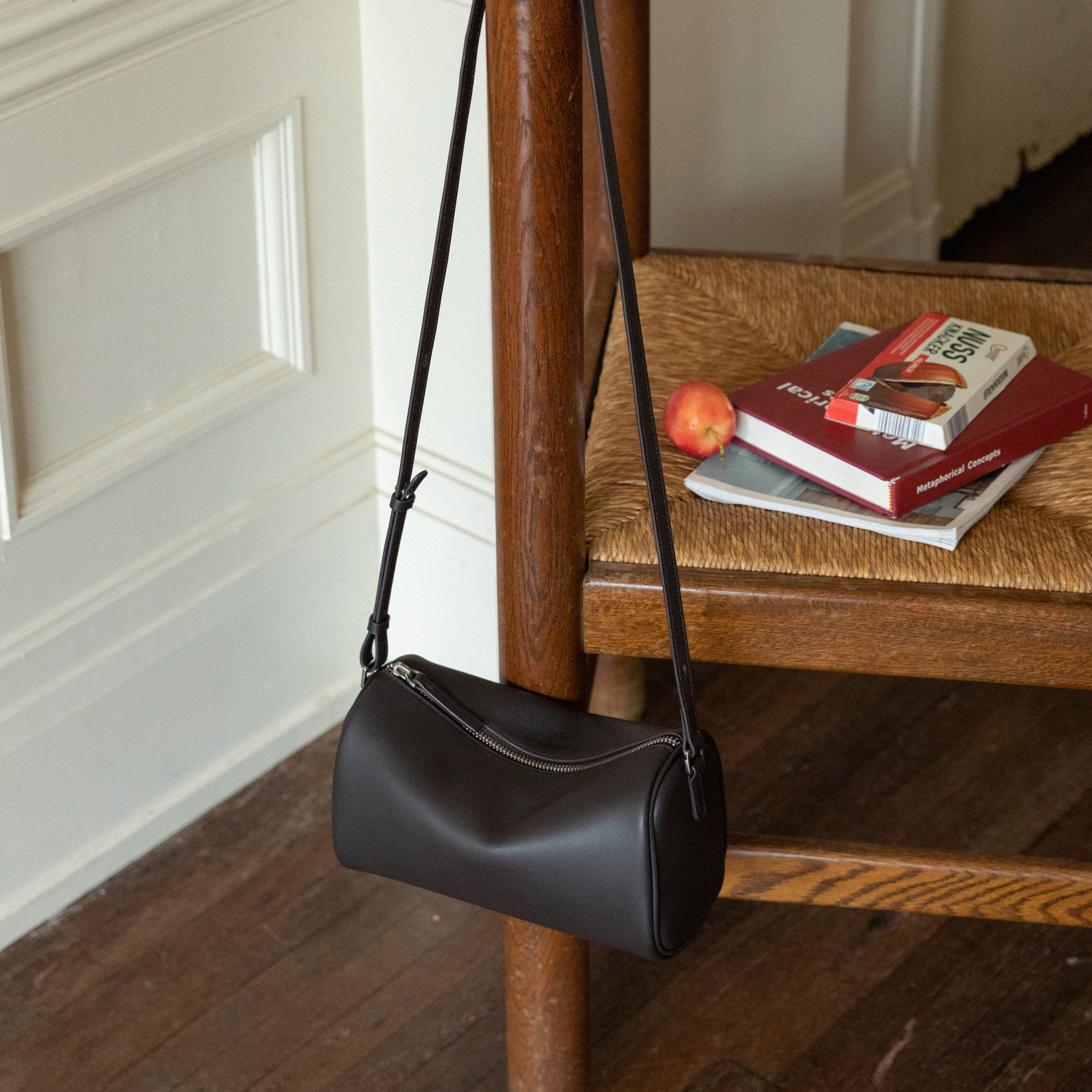 猴子家 秋冬复古真皮枕头包 软皮包包质感女包小羊皮单肩腋下包,淘宝优惠券,粉丝福利购,淘宝优惠卷