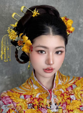 新中式新娘头饰套装金色花朵流苏发簪金色花朵流苏发夹秀禾龙凤褂