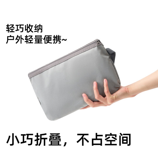 骆驼旅行大容量旅游户外双肩包休闲运动轻便背包书包爬山登山包