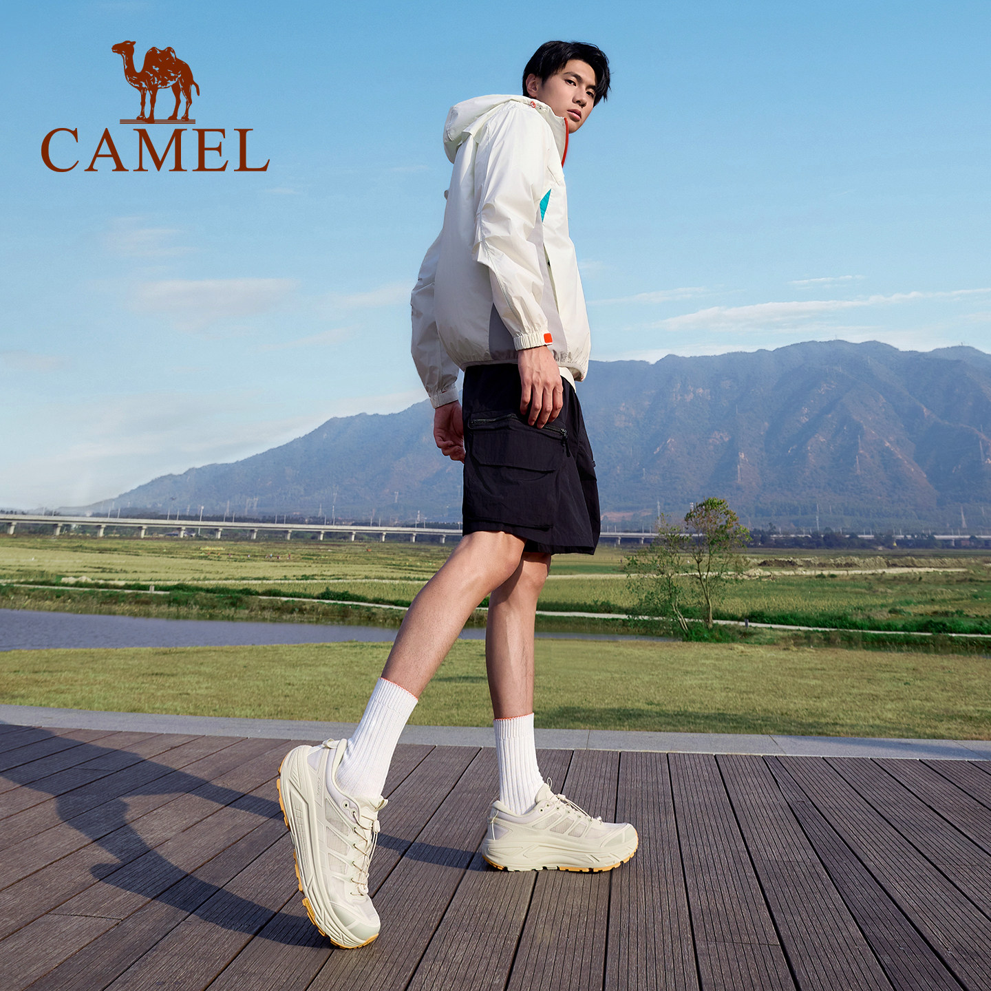 骆驼碳zero2代户外鞋新款白色减震厚底鞋透气软底通勤鞋休闲男鞋