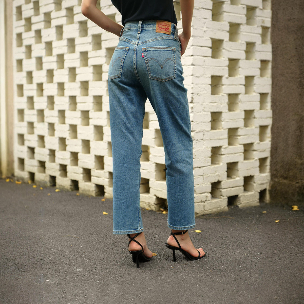 Levi's李维斯女士美式复古百搭Ribcage高腰修身直筒休闲牛仔裤