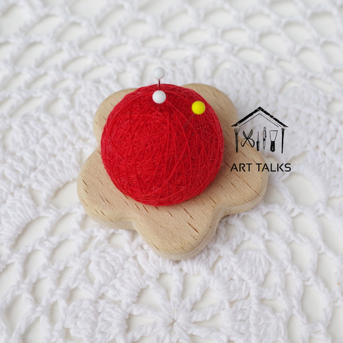 手鞠球针插底座| 日式原木风超可爱素球 刺绣 羊毛毡 手工插底座 - 图1