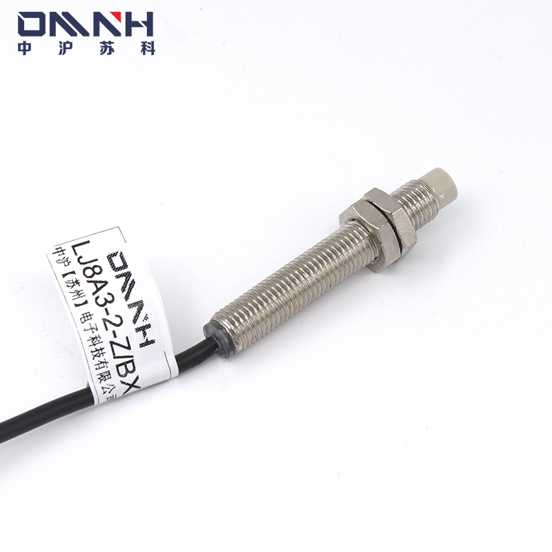 中沪M8接近开关 LJ8A3-2-Z/BX 三线NPN常开DC24V 12V电感式传感器