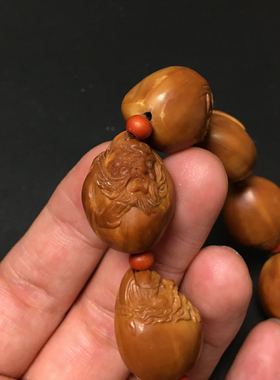 钟馗雕刻橄榄核手串