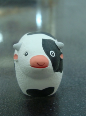 日式陶瓷 小牛 时尚 陶瓷 家居 摆设 礼品