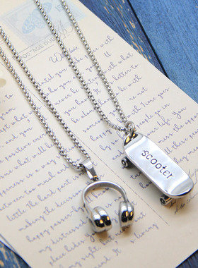 原创设计滑板耳机项链